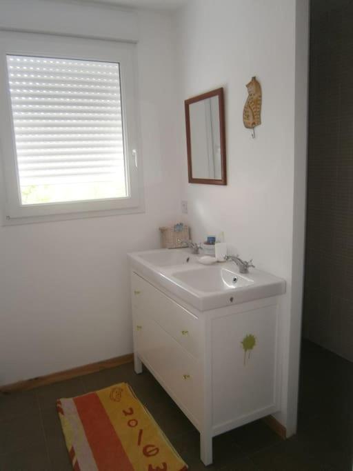 Holiday home Maison Bord De Individuel Gouville-sur-Mer