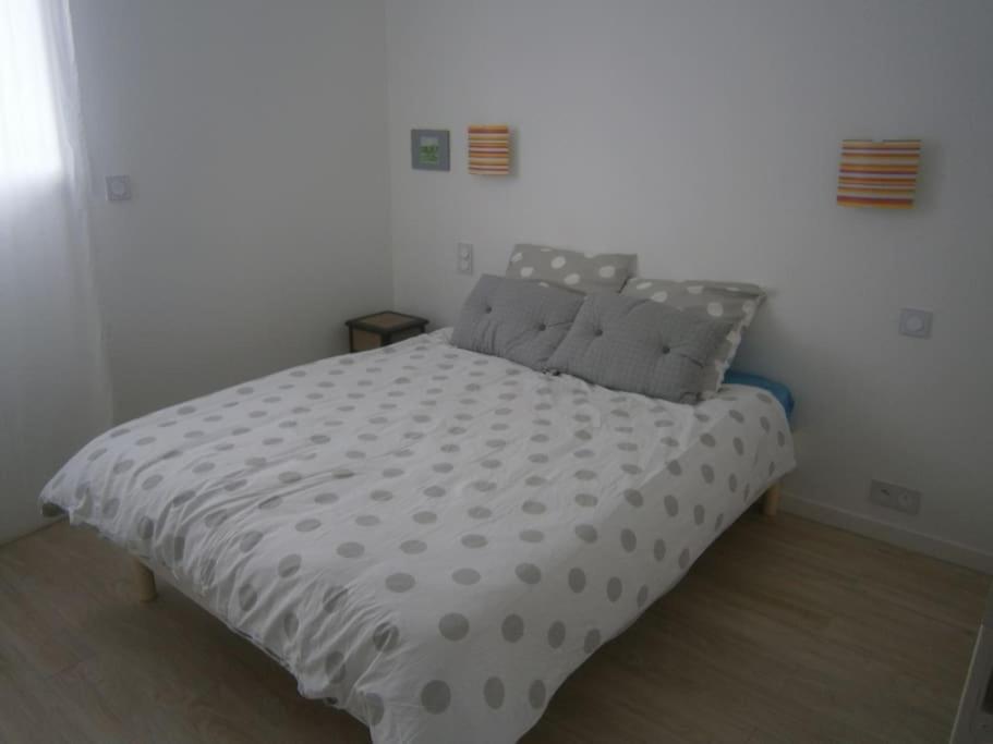 Holiday home Maison Bord De Individuel Gouville-sur-Mer
